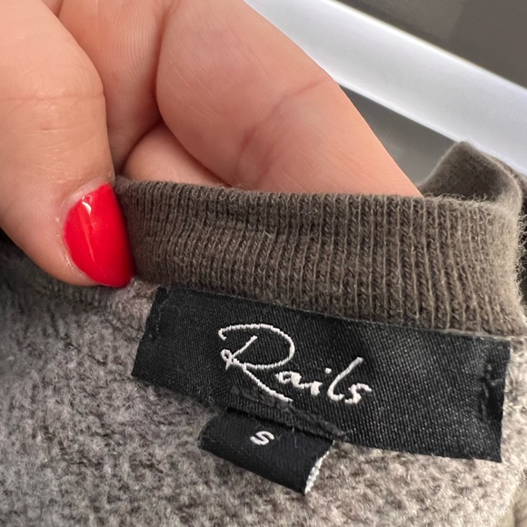 RAILS Quincy pullover - Picture 5 of 5